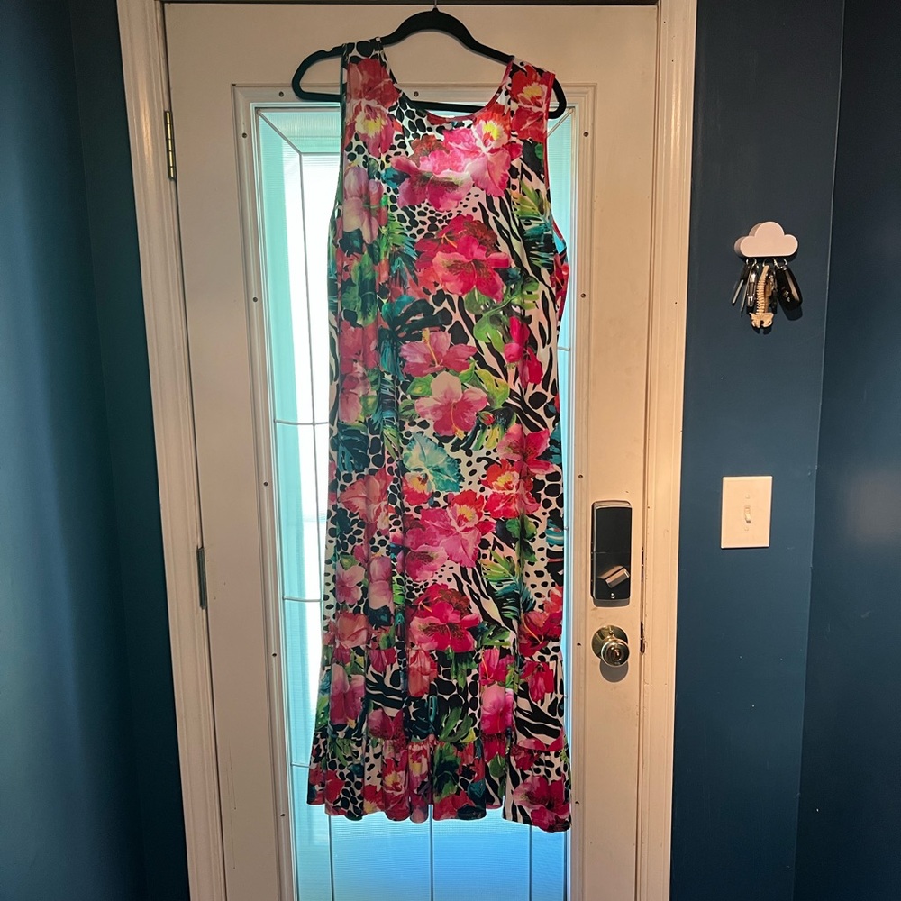 Attitudes by Renee Vibrant Floral Maxi Dress